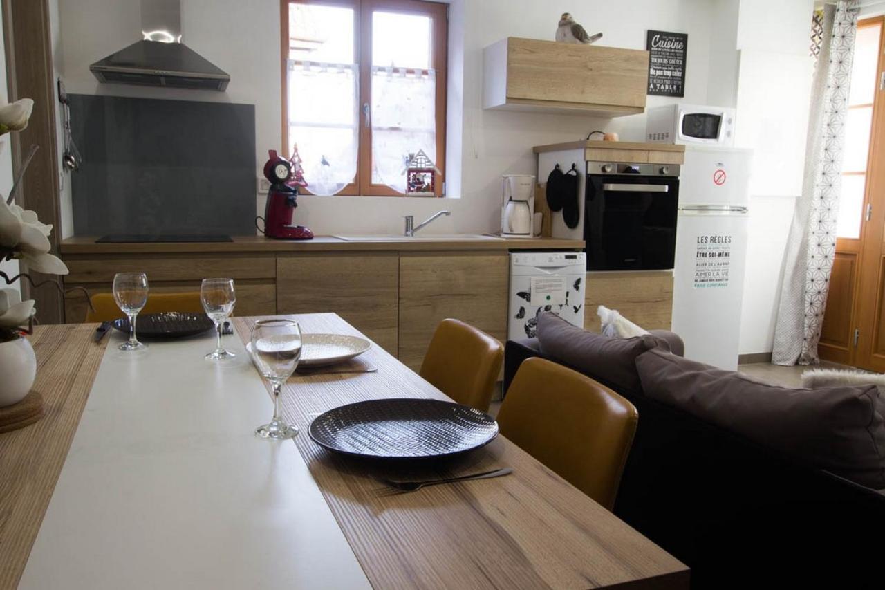 Chez Emilie & Charles Classe 4 Etoiles Apartment *